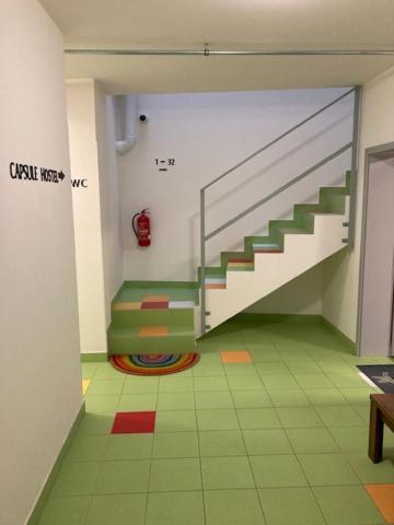Capsule Hostel Andel Centre Spirit Прага Екстериор снимка